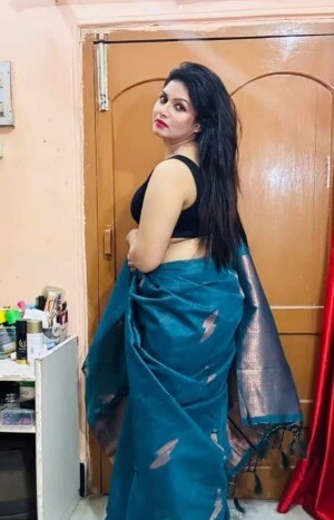 Raipur bhabhi call girls